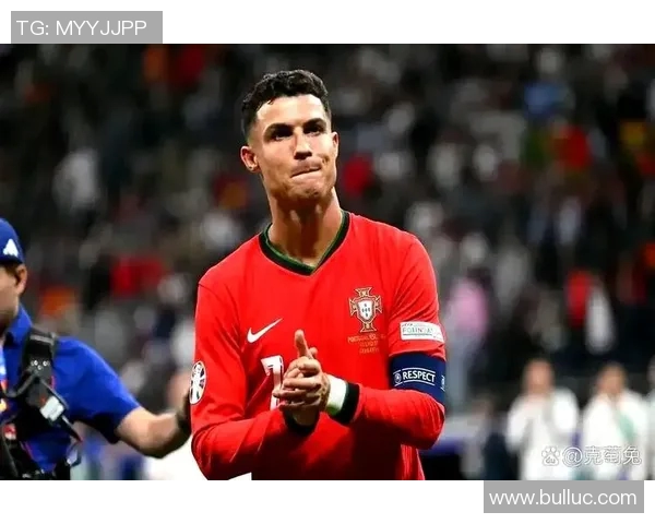 足球巨星盘点:从梅西到C罗,探索世界顶级球员的辉煌历程与不朽传奇